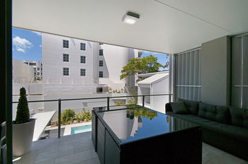 Jacaranda Noosa - Redcliffe Tourism 33