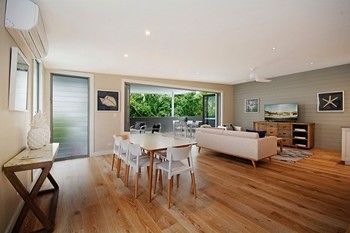 Jacaranda Noosa - Redcliffe Tourism 64