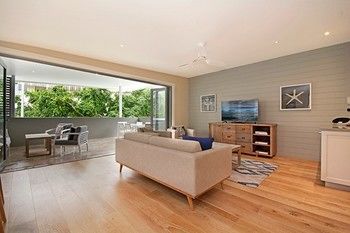 Jacaranda Noosa - Redcliffe Tourism 66