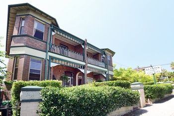 Alison Lodge - Redcliffe Tourism 3