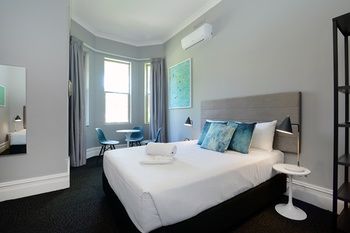 Alison Lodge - Redcliffe Tourism 21