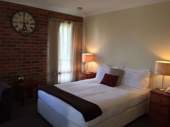 Aussie Rest Motel - Redcliffe Tourism 1