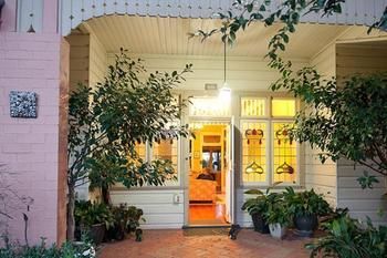 Milton Bed And Breakfast - Redcliffe Tourism 12