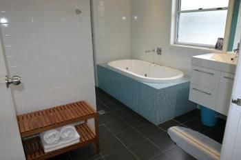 Culburra Beach House - Redcliffe Tourism 2