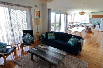 Culburra Beach House - Redcliffe Tourism 24