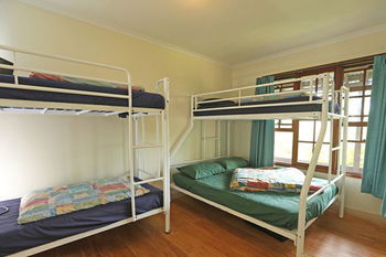 Pittwater YHA - Hostel - Redcliffe Tourism 11