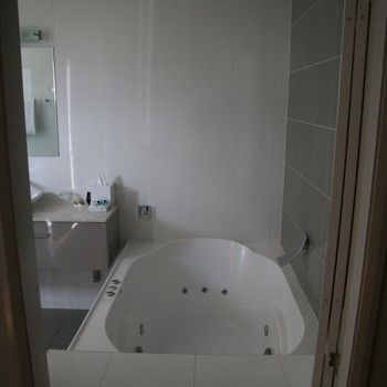 Chaucer Palms Boutique Bed & Breakfast - Redcliffe Tourism 37