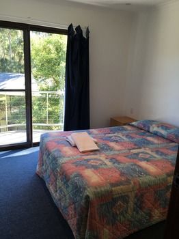Avoca Beach Hotel & Resort - Redcliffe Tourism 2
