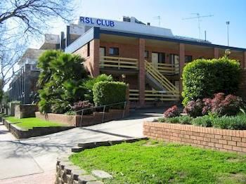 Centabrook Motor Inn - Redcliffe Tourism 0