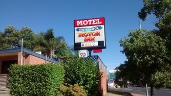 Centabrook Motor Inn - Redcliffe Tourism 8