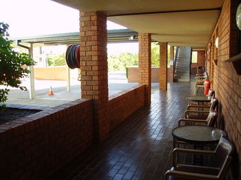 Centabrook Motor Inn - Redcliffe Tourism 14