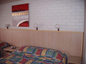 Centabrook Motor Inn - Redcliffe Tourism 15