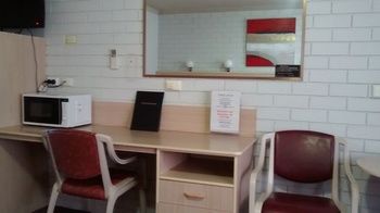 Centabrook Motor Inn - Redcliffe Tourism 25