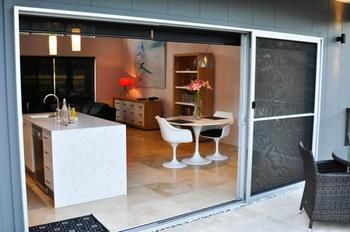 Deja Vu Estate - Redcliffe Tourism 14
