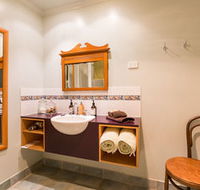 Strathvea Guest House - Redcliffe Tourism