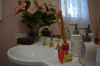 Meurants Manor Bed And Breakfast - Redcliffe Tourism 19