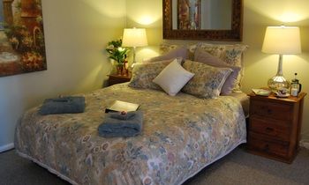 Meurants Manor Bed And Breakfast - Redcliffe Tourism 49