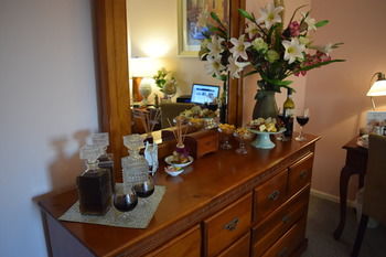 Meurants Manor Bed And Breakfast - Redcliffe Tourism 53