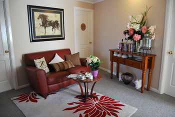 Meurants Manor Bed And Breakfast - Redcliffe Tourism 57