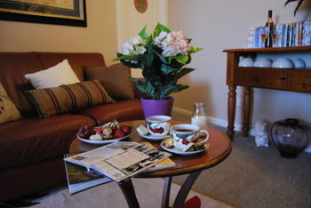Meurants Manor Bed And Breakfast - Redcliffe Tourism 64
