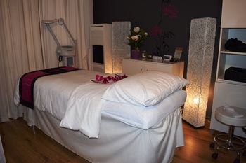 Meurants Manor Bed And Breakfast - Redcliffe Tourism 71