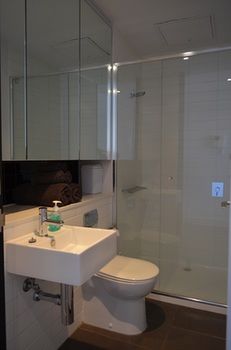 Amazing Accommodations South Yarra - Redcliffe Tourism 20