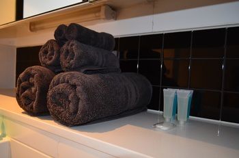 Amazing Accommodations South Yarra - Redcliffe Tourism 26
