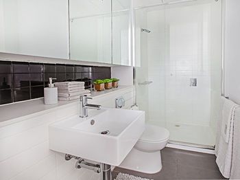 Amazing Accommodations South Yarra - Redcliffe Tourism 30