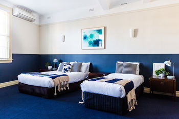 Bridgeview Hotel - Redcliffe Tourism 6