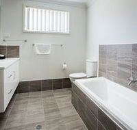 Wallsend Executive Apartments - Redcliffe Tourism