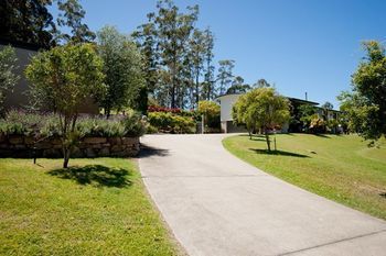 Moonee Beach Executive Retreat - Redcliffe Tourism 29
