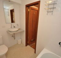 Camperdown 21 Brigs Furnished Apartment - Redcliffe Tourism