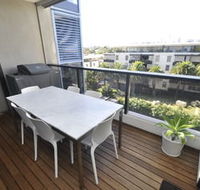 Camperdown 608 St Furnished Apartment - Redcliffe Tourism