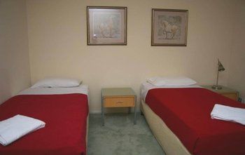 Castle Hill 128 Har Furnished Apartment - Redcliffe Tourism 2