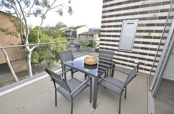 Cremorne 2 Win Furnished Apartment - Redcliffe Tourism 4