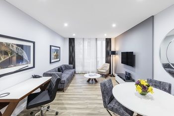 Meriton Serviced Apartments Sydney Airport - Redcliffe Tourism 13