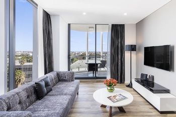 Meriton Serviced Apartments Sydney Airport - Redcliffe Tourism 14