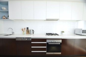 Neutral Bay 4 Young Furnished Apartment - Redcliffe Tourism 5