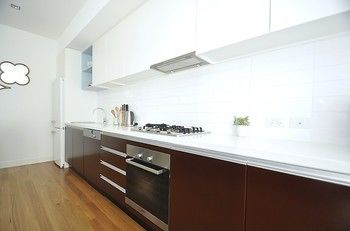 Neutral Bay 4 Young Furnished Apartment - Redcliffe Tourism 6