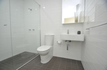 Neutral Bay 4 Young Furnished Apartment - Redcliffe Tourism 14