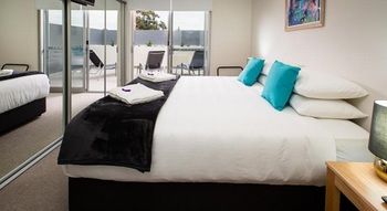 Hamilton Executive Apartments - Redcliffe Tourism 25