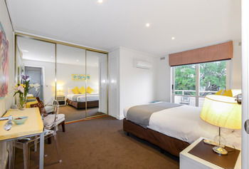 UrbanMinder @ Margeaux - Redcliffe Tourism 4