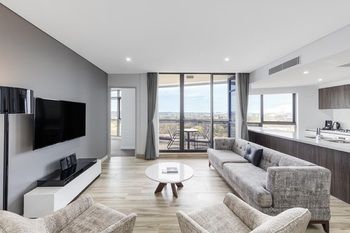 Meriton Serviced Apartments Church Street - Redcliffe Tourism 13