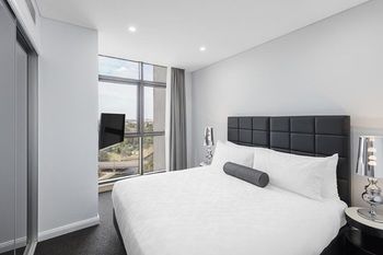 Meriton Serviced Apartments Church Street - Redcliffe Tourism 16