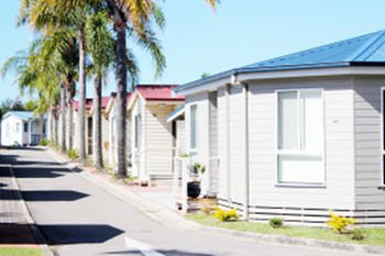REDHEAD BEACH HOLIDAY PARK - Redcliffe Tourism 1