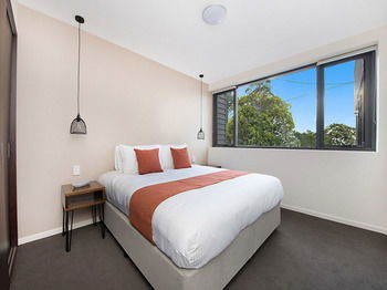 Altitude On Montville - Redcliffe Tourism 14
