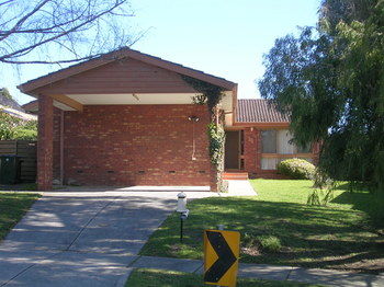 Australian Home Away At East Doncaster - Redcliffe Tourism 12