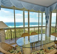 Whale Watch Resort Apartments - Redcliffe Tourism
