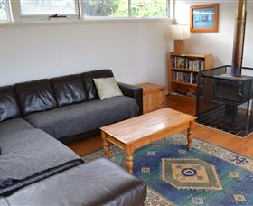 Amos Cottage - Redcliffe Tourism 2