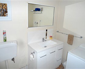 Ashwood Apartments - Bellerive - Redcliffe Tourism 1